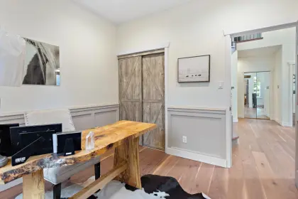 225 Sicamous Place, Coquitlam, BC, Coquitlam — Single Family Residence for sale