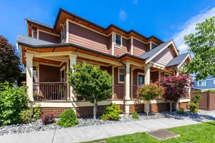17449 2a Avenue, Surrey, BC, Surrey — Single Family Residence for sale