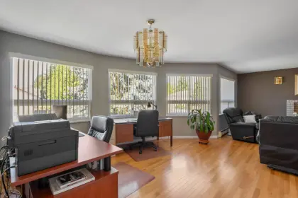 1324 Lincoln Drive, Port Coquitlam, BC, Port coquitlam — Single Family Residence for sale