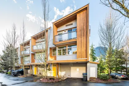 32 39893 Government Road, Squamish, BC, Squamish — Townhouse for sale