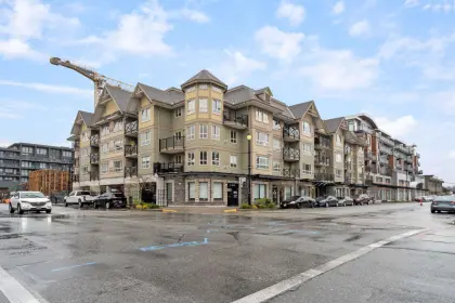 106 38003 Second Avenue, Squamish, BC, Squamish — Apartment/Condo for sale