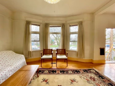 2250 E Pender Street, Vancouver, BC, Vancouver — Single Family Residence for sale