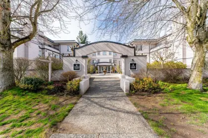 208 1533 Best Street, White Rock, BC, White rock — Apartment/Condo for sale