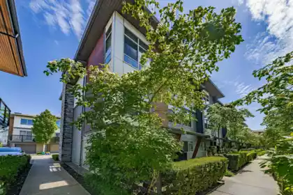 49 8473 163 Street, Surrey, BC, Surrey — Townhouse for sale