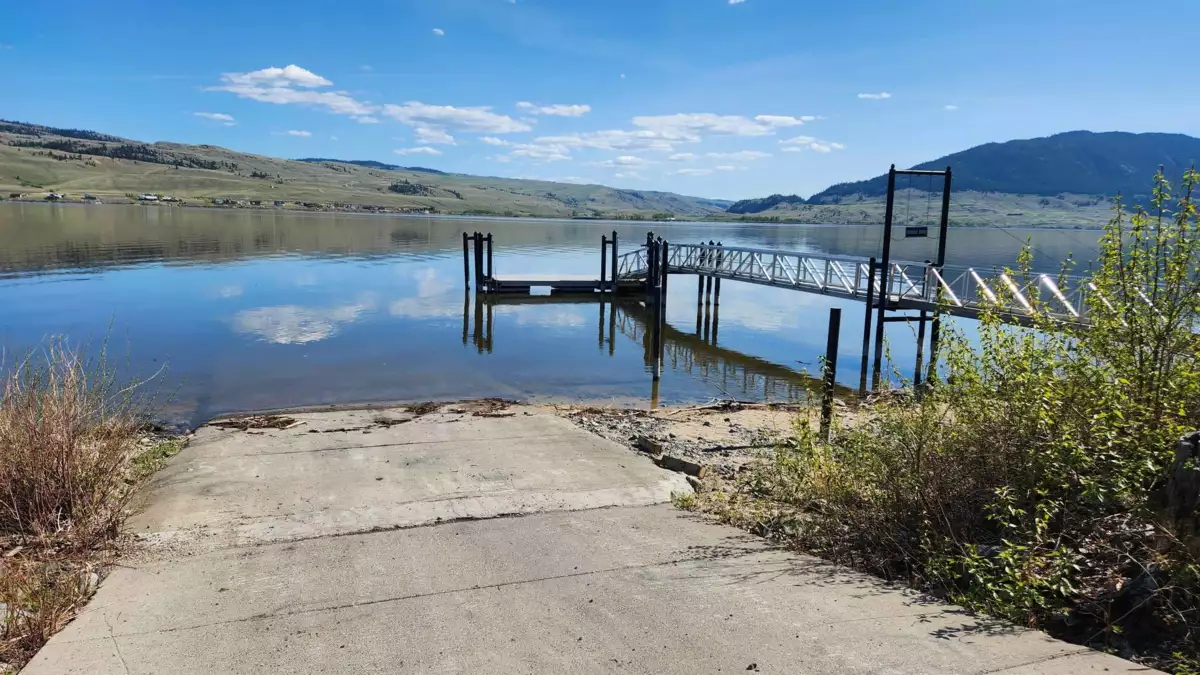 Garage Interior Photo of 6461 Monck Park Road, No City Value, BC