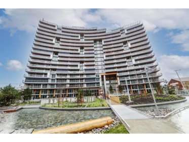 816 1768 Cook Street, Vancouver, BC, Vancouver — Apartment/Condo for sale
