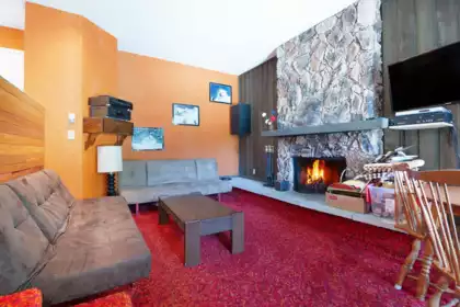 B102 1400 Alta Lake Road, Whistler, BC, Whistler — Apartment/Condo for sale
