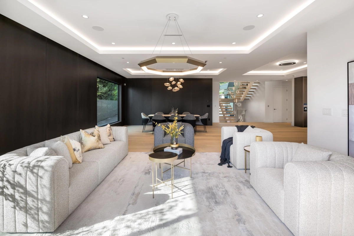 Bedroom 4 Photo of 449 Hillcrest Street, West Vancouver, BC