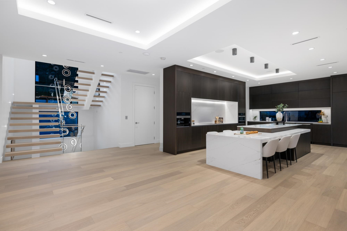 Pantry Photo of 449 Hillcrest Street, West Vancouver, BC