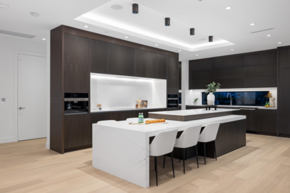 449 Hillcrest Street, West Vancouver, BC