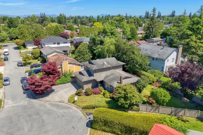 1952 148a Street, Surrey, BC, Surrey — Single Family Residence for sale