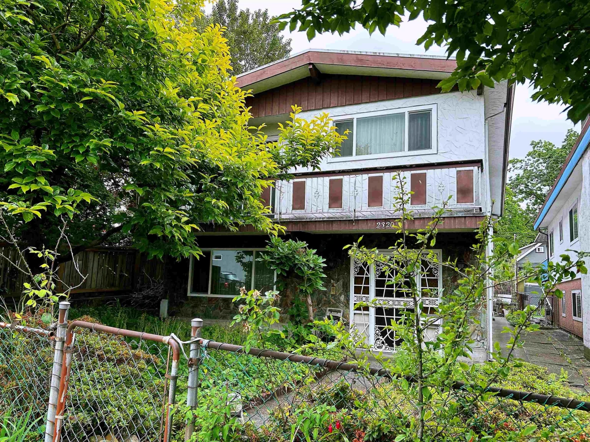 Exterior Rear Photo of 2320 E 1st Avenue, Vancouver, BC