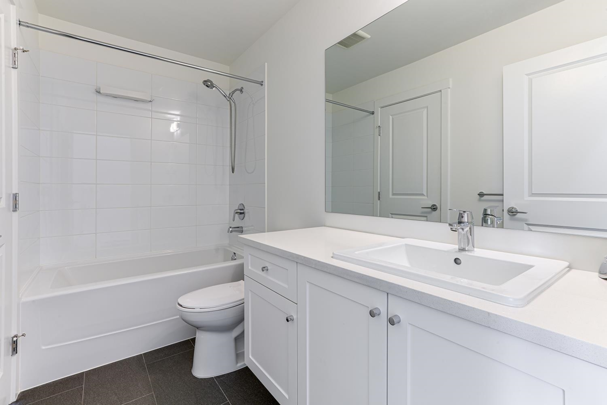 Guest Bathroom Photo of 610 15858 Fraser Highway, Surrey, BC