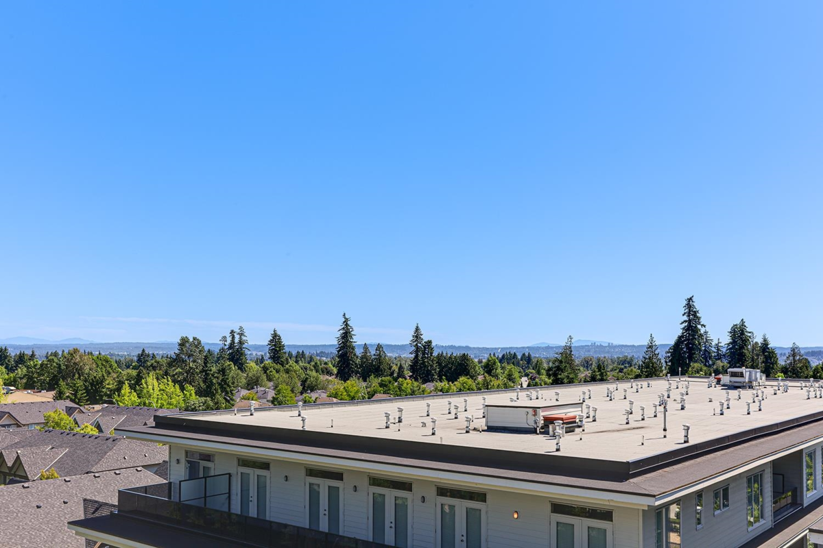 Laundry Room Photo of 610 15858 Fraser Highway, Surrey, BC