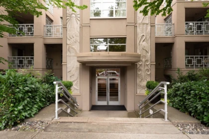 206 3083 W 4th Avenue, Vancouver, BC, Vancouver — Apartment/Condo for sale