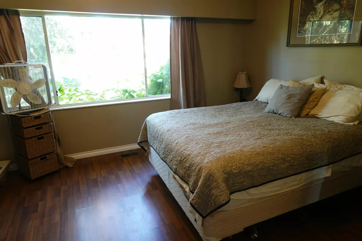 Bedroom 2 Photo of 11052 240 Street, Maple Ridge, BC