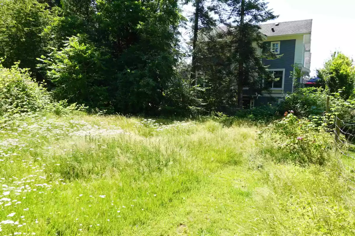 Mudroom Photo of 11052 240 Street, Maple Ridge, BC