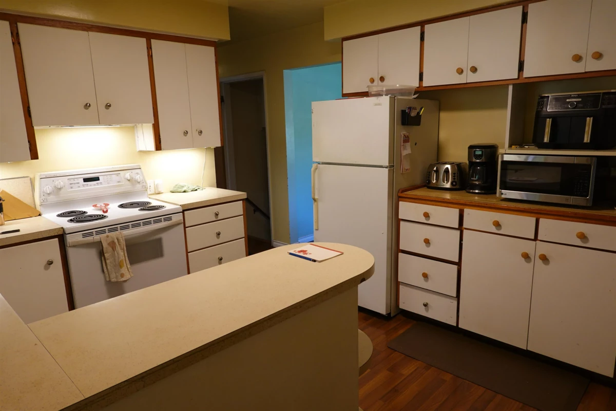 Primary Bathroom Photo of 11052 240 Street, Maple Ridge, BC