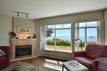 104 5470 Inlet Avenue, Sechelt, BC, Sechelt — Apartment/Condo for sale