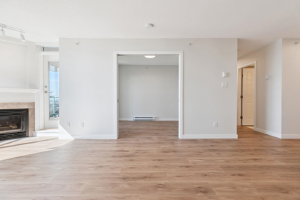 1606 612 Sixth Street, New Westminster, BC, New Westminster — Apartment/Condo for sale