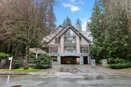 101 180 Ravine Drive, Port Moody, BC, Port Moody — Apartment/Condo for sale