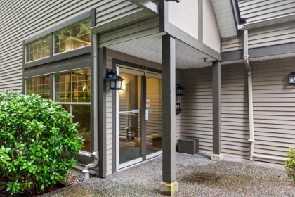 101 180 Ravine Drive, Port Moody, BC, Port Moody — Apartment/Condo for sale