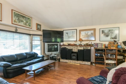 20593 42 Avenue, Langley, BC, Langley — Single Family Residence for sale