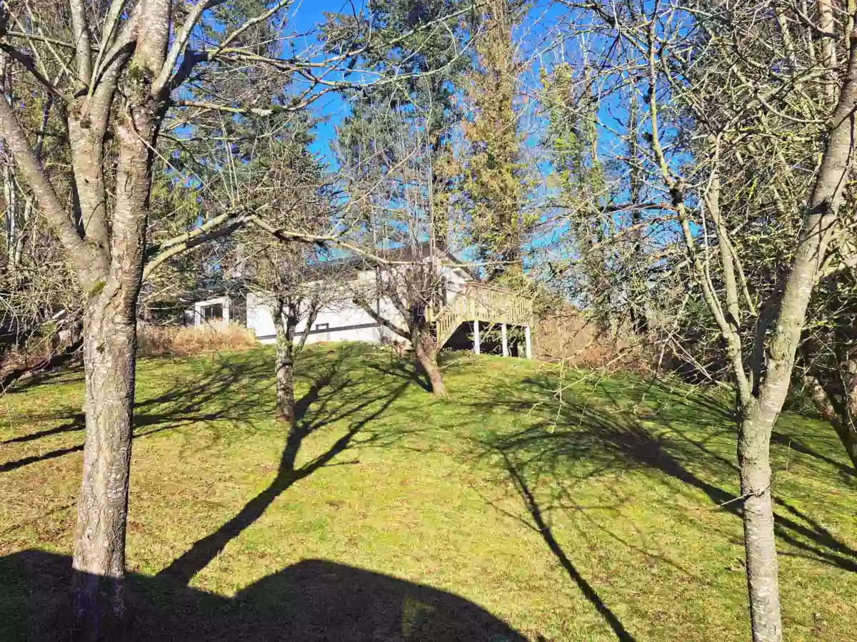 Dining Area Photo of 37318 Ward Road, Abbotsford, BC