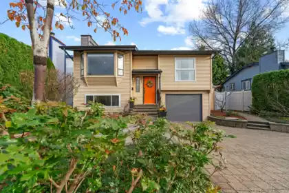3133 Redonda Drive, Coquitlam, BC, Coquitlam — Single Family Residence for sale