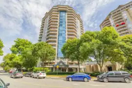 MLS R3035893