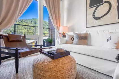 408 6687 Nelson Avenue, West Vancouver, BC