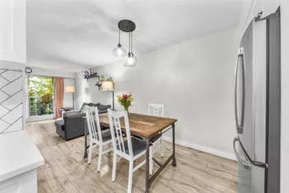 316 371 Ellesmere Avenue, Burnaby, BC, Burnaby — Apartment/Condo for sale