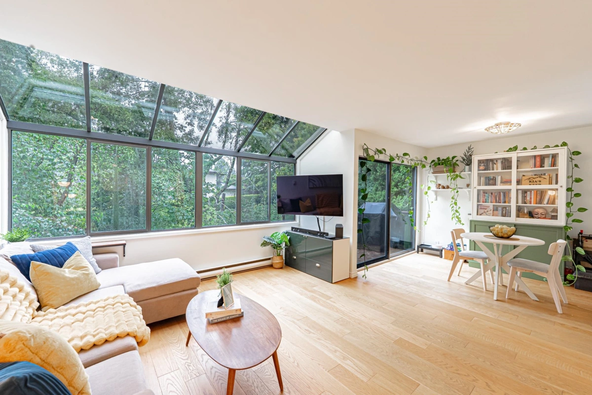 Exterior Rear Photo of 5 1786 Esquimalt Avenue, West Vancouver, BC