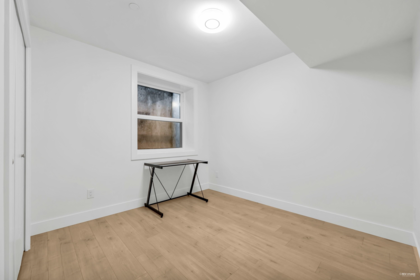 Basement Recreation Room Photo of 13618 232st Street, Maple Ridge, BC