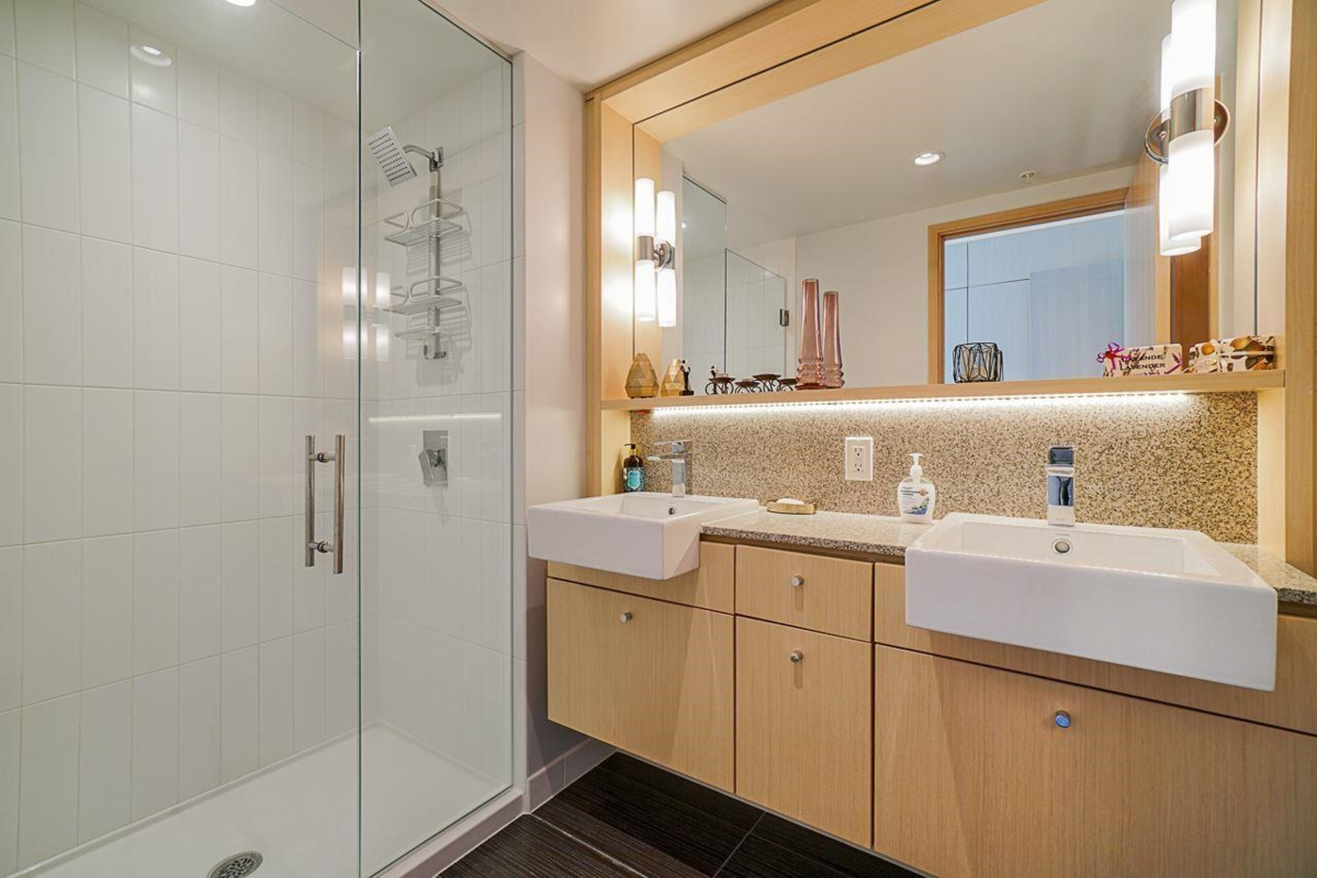 Living Room Photo of 3108 13495 Central Avenue, Surrey, BC