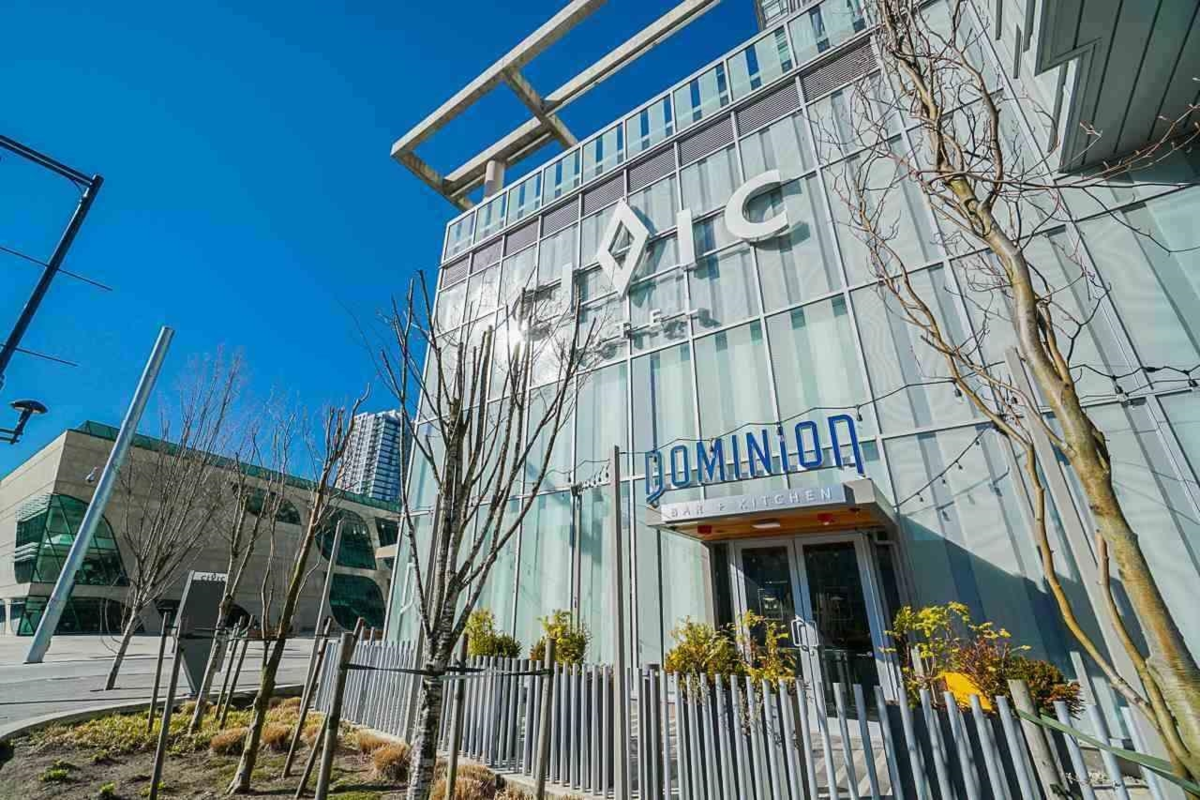 Primary Bathroom Photo of 3108 13495 Central Avenue, Surrey, BC