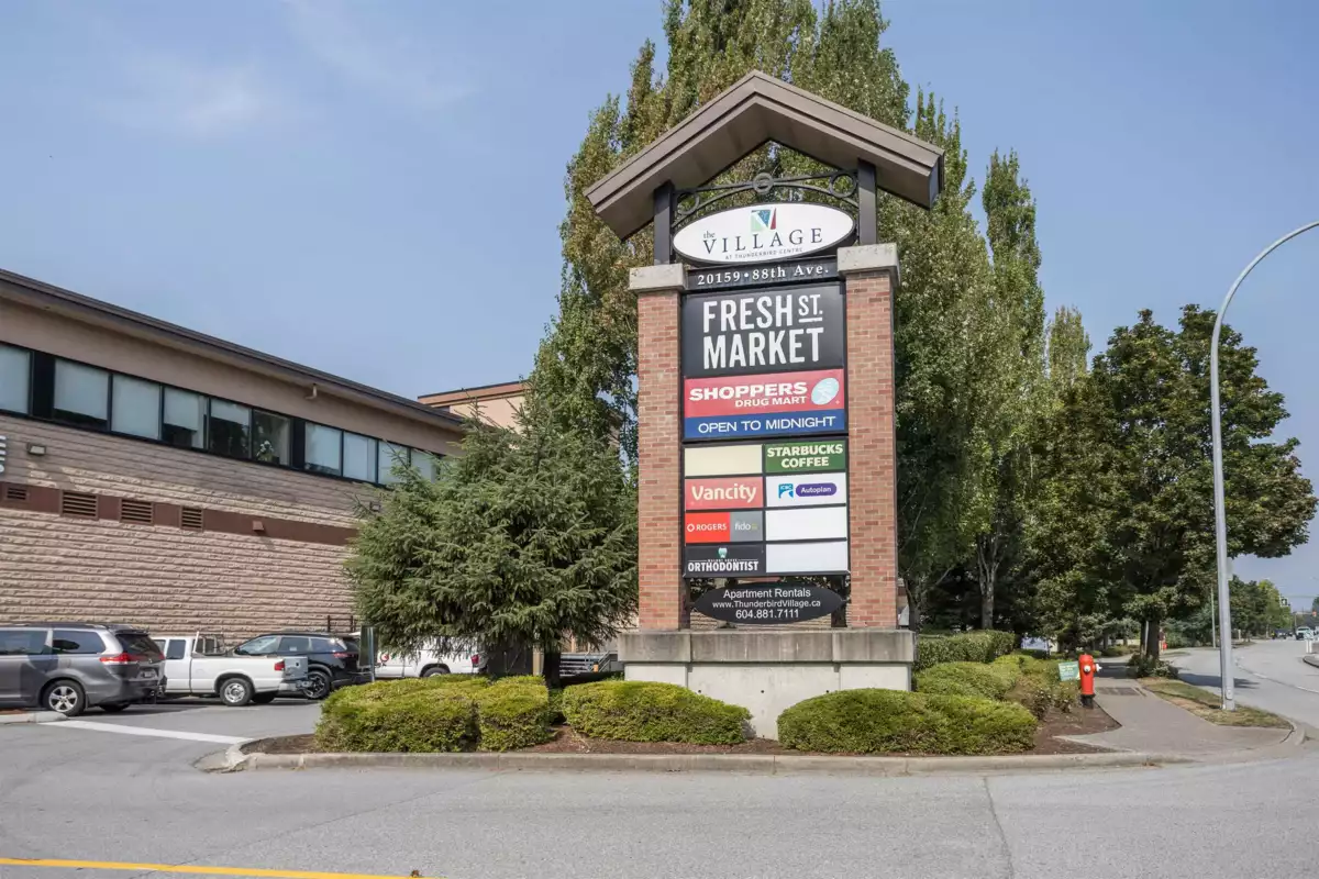 Backyard Photo of 425 8915 202 Street, Langley, BC