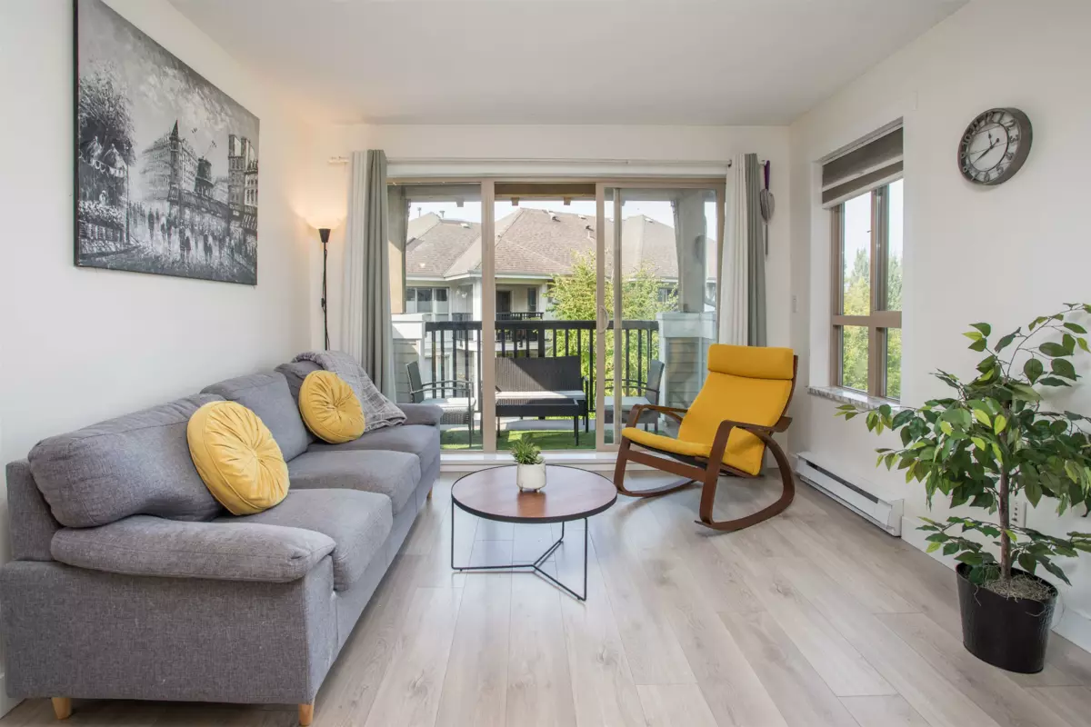 Bedroom 2 Photo of 425 8915 202 Street, Langley, BC