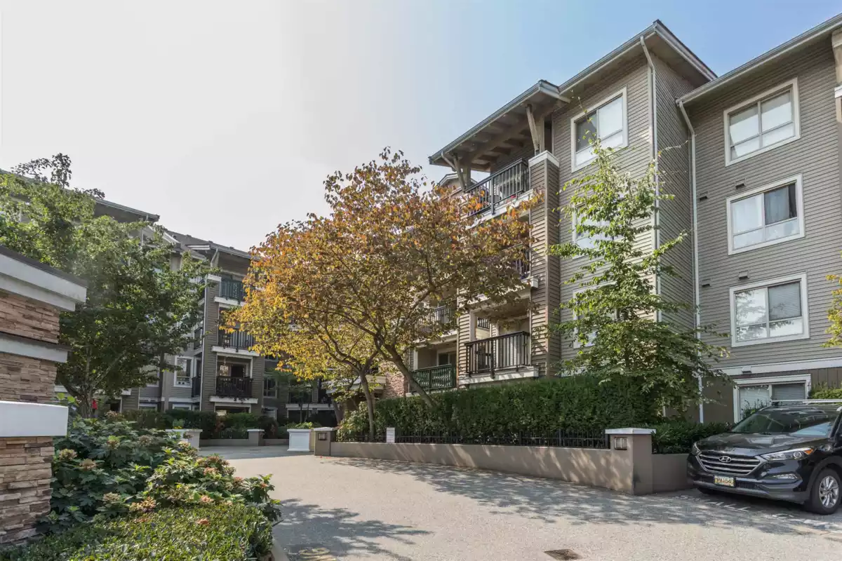 Exterior Front Photo of 425 8915 202 Street, Langley, BC