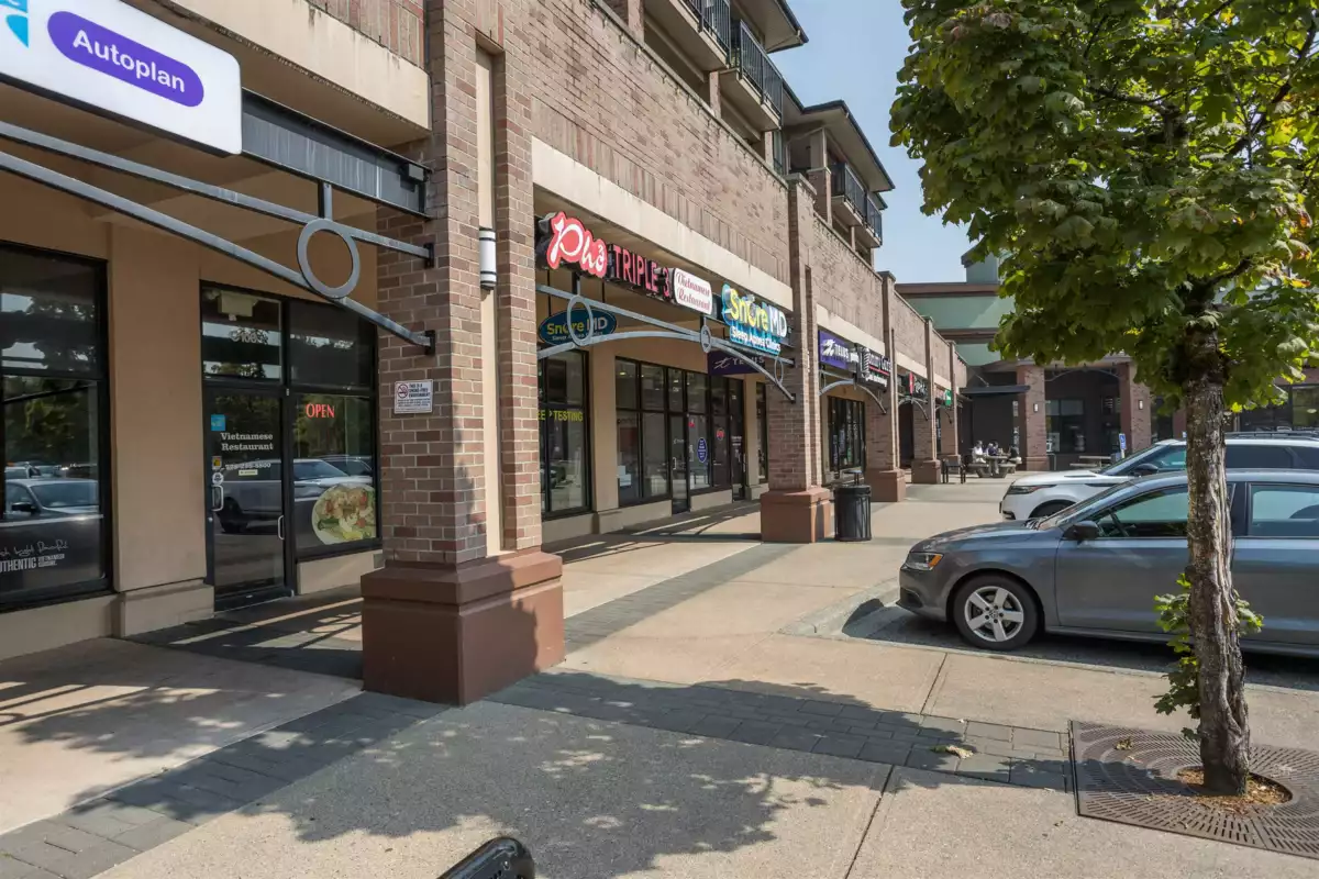 Garden / Landscaping Photo of 425 8915 202 Street, Langley, BC