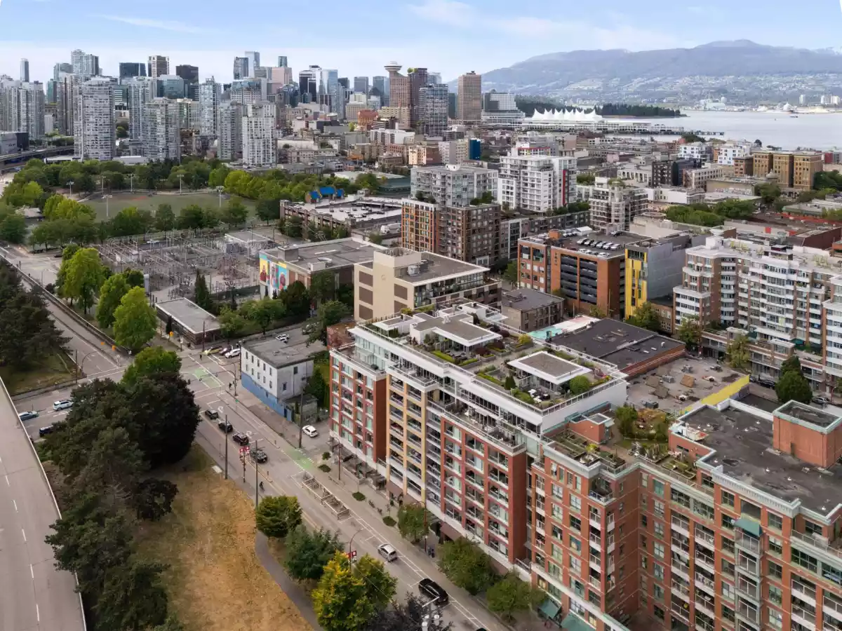 Neighborhood Park Photo Near 903 221 Union Street, Vancouver, BC