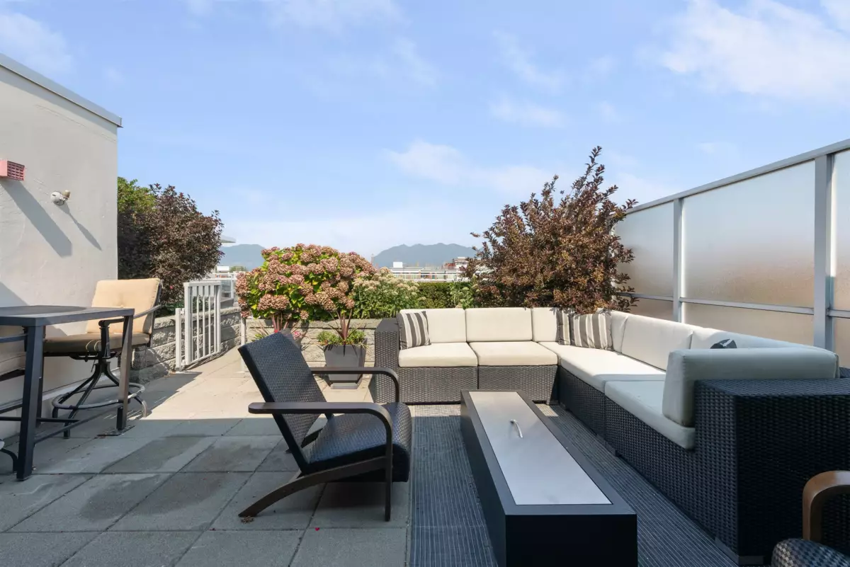 Outdoor Patio Photo of 903 221 Union Street, Vancouver, BC