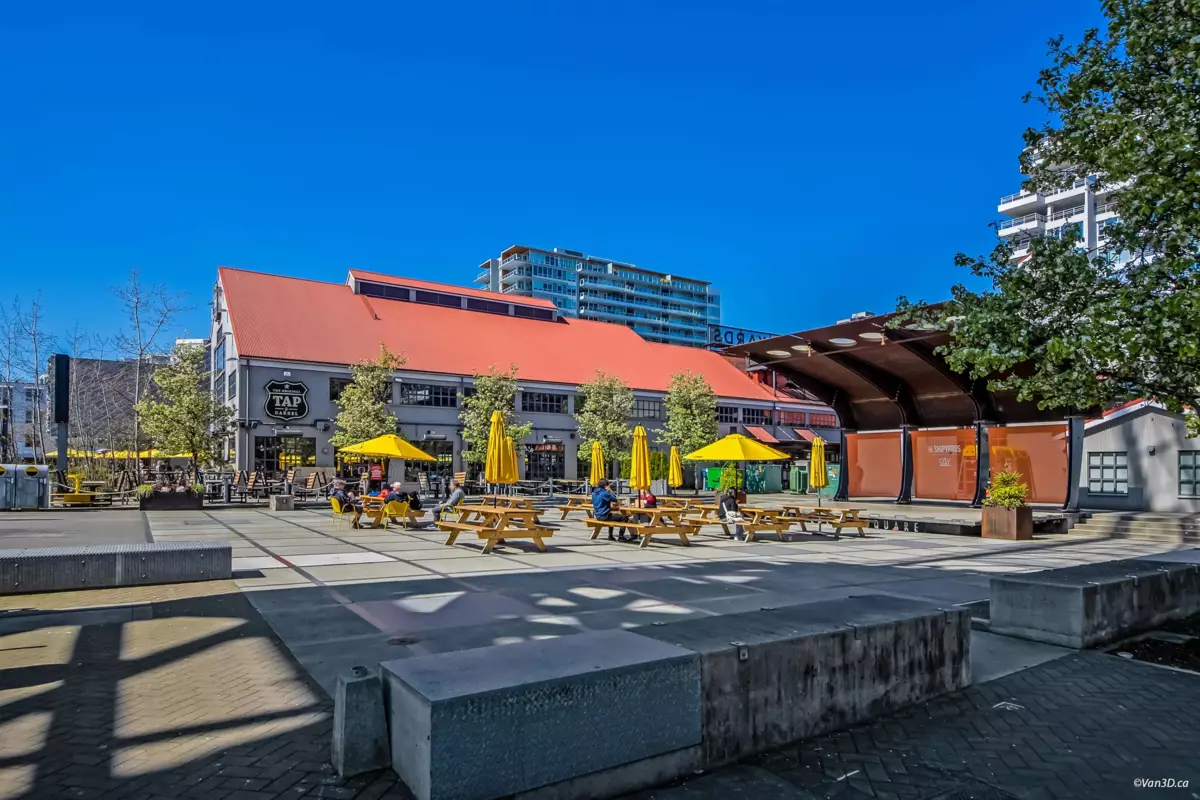 Outdoor Deck Photo of 1002 188 E Esplanade Esplanade, North Vancouver, BC
