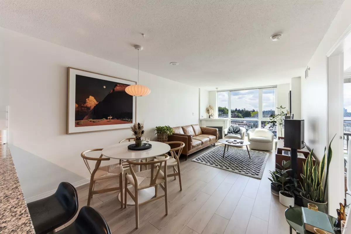 Pantry Photo of 1002 188 E Esplanade Esplanade, North Vancouver, BC