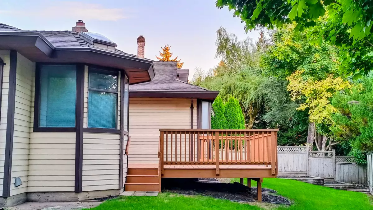 Front Yard Photo of 10467 Glenbrook Grove, Surrey, BC