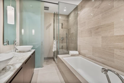 Powder Room Photo of 5501 1128 W Georgia Street, Vancouver, BC