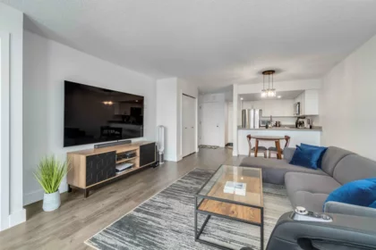 405 1045 Quayside Drive, New Westminster, BC, New Westminster — Apartment/Condo for sale