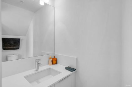 Primary Bathroom Photo of 513 1283 Howe Street, Vancouver, BC