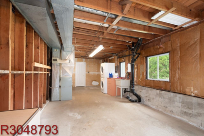 Basement Recreation Room Photo of 12760 232 Street, Maple Ridge, BC
