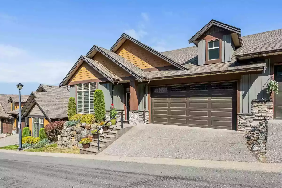 Fitness Center Photo Near 29 43540 Alameda Drive, Chilliwack, BC